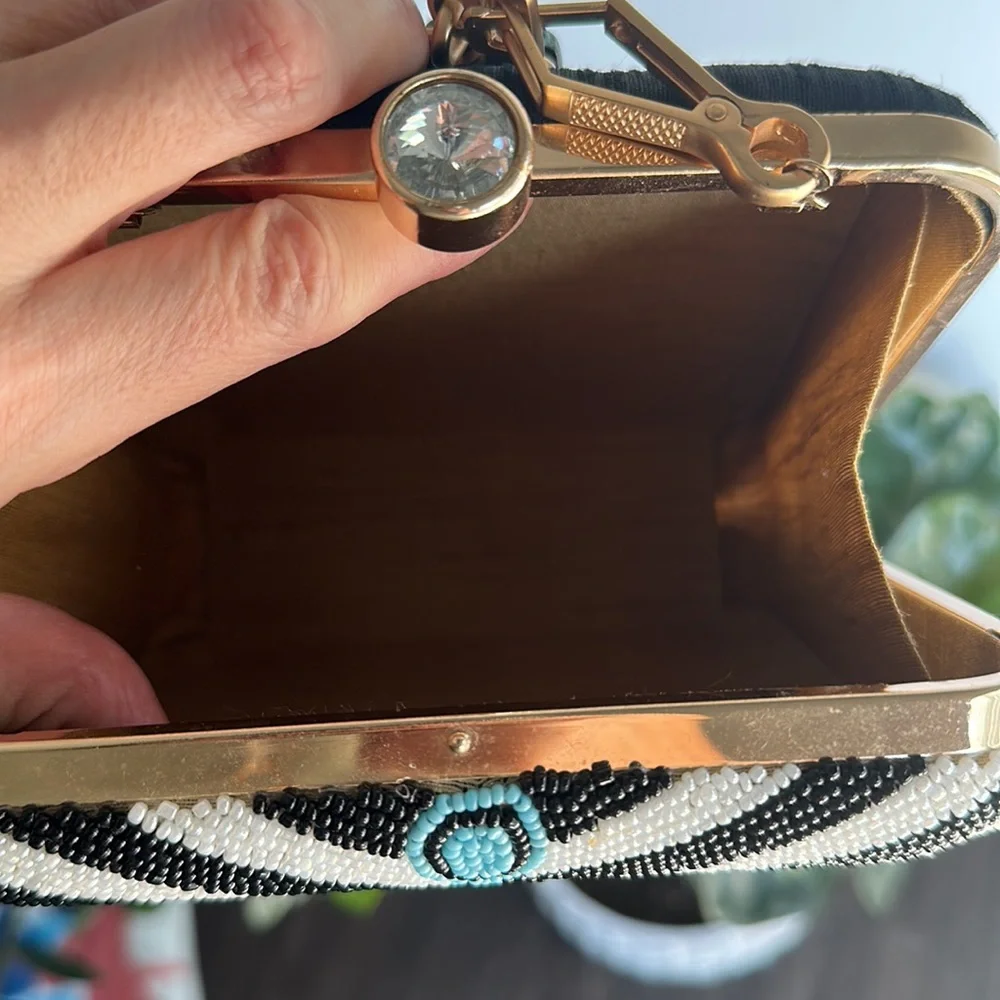 Evil eye hand beaded 🧿 bag - Picture 8 of 12